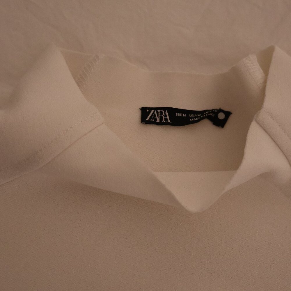 Zara Creme Long Sleeve Top